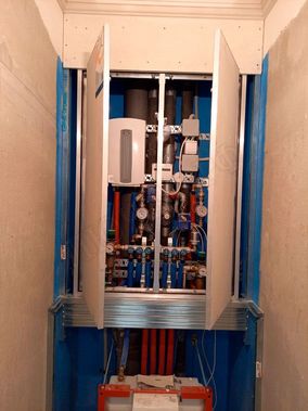 Люк под плитку Секрет 3.0, 2 створки 1050*500 Люк под плитку Секрет 3.0, 2 створки 1050*500