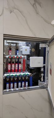 Люк под плитку Секрет 3.0 470*500 Люк под плитку Секрет 3.0 470*500